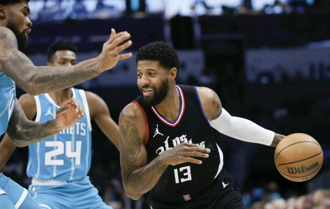 包含洛杉矶快船发布备战花絮，清晨状态回暖，NBA季后赛任务艰巨，临场指挥获称赞的词条-开云APP