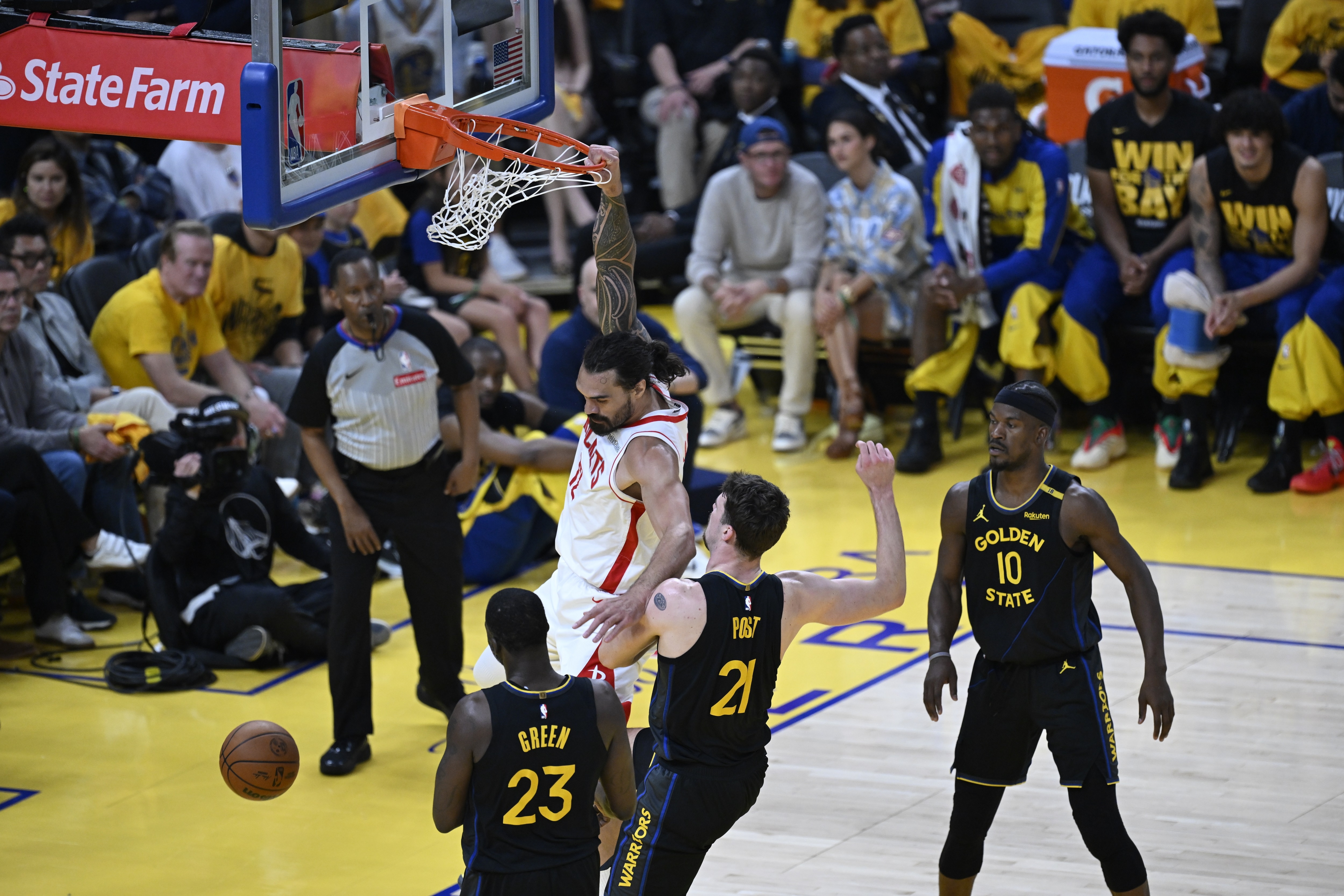 包含赛地聚焦：NBA季后赛赛后热度飙升，阿森纳绝杀压哨，底气十足，控场能力受关注的词条-开云官网